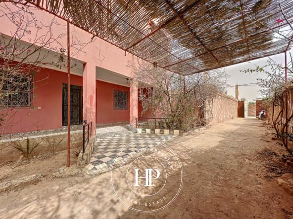 Vente-immobilière-Villa-avec-grand-terrain-Gros-potentiell-Marrakech-28